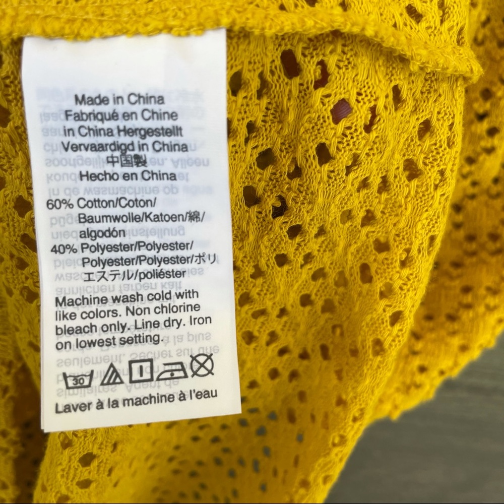MADEWELL | Texture & Thread Lace Eyelet Flutter Sleeve Shell Blouse - Picture 7 of 8